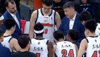 mk体育-广东男篮大胜，张皓嘉正负值+49，陈家政亮眼 黄明依不受杜锋待见
